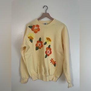 Vintage. Rare. One of a kind. LEE. Midweight. Crewneck. Sweatshirt.